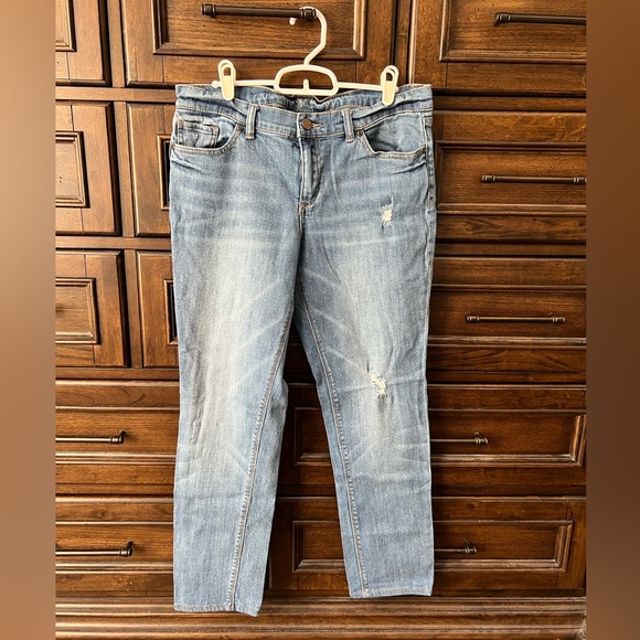 New York & Company Light Blue Skinny Jeans - Picture 1 of 4
